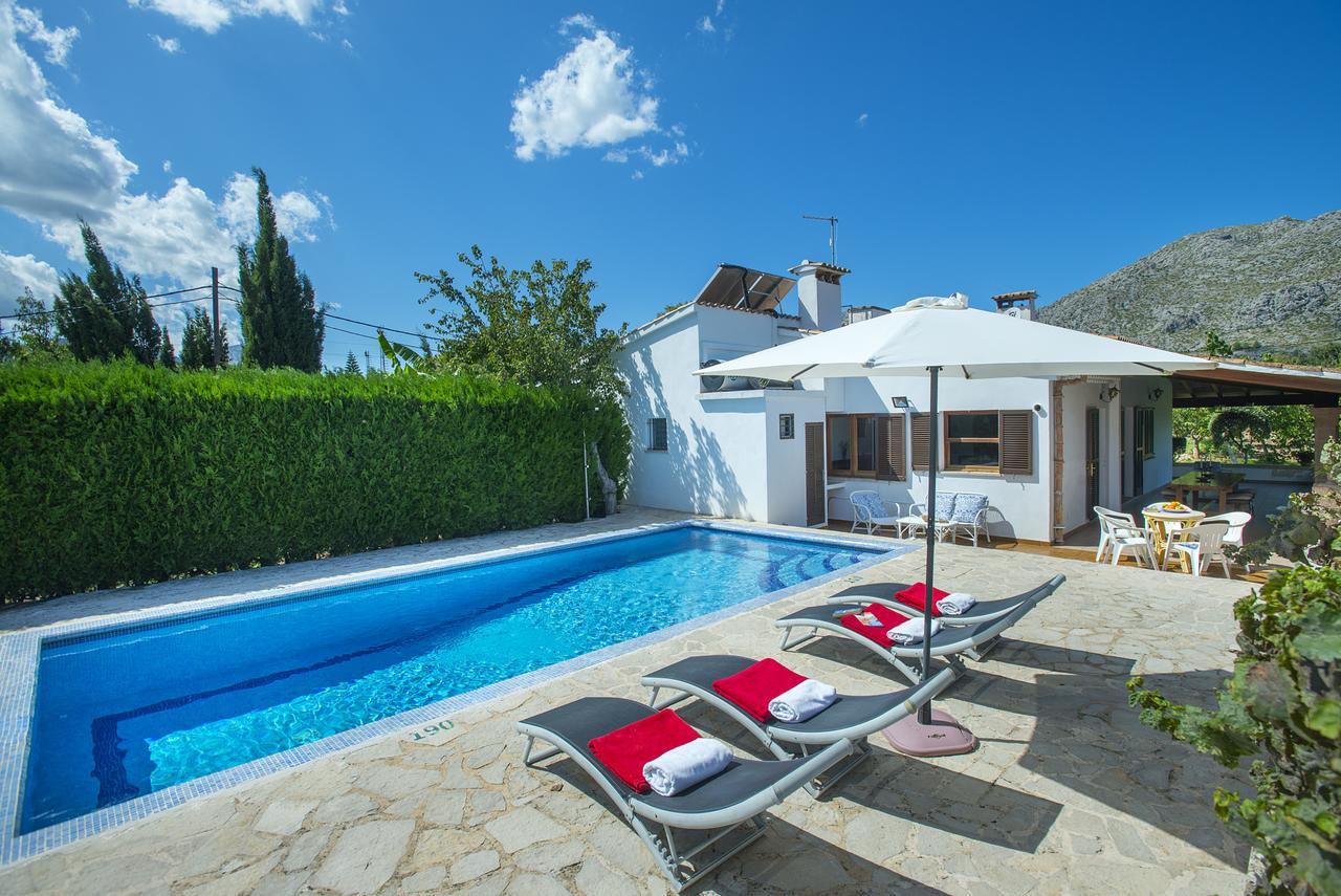 Owl Booking Villa March - 10 Min Walk To The Old Town بويينسا المظهر الخارجي الصورة