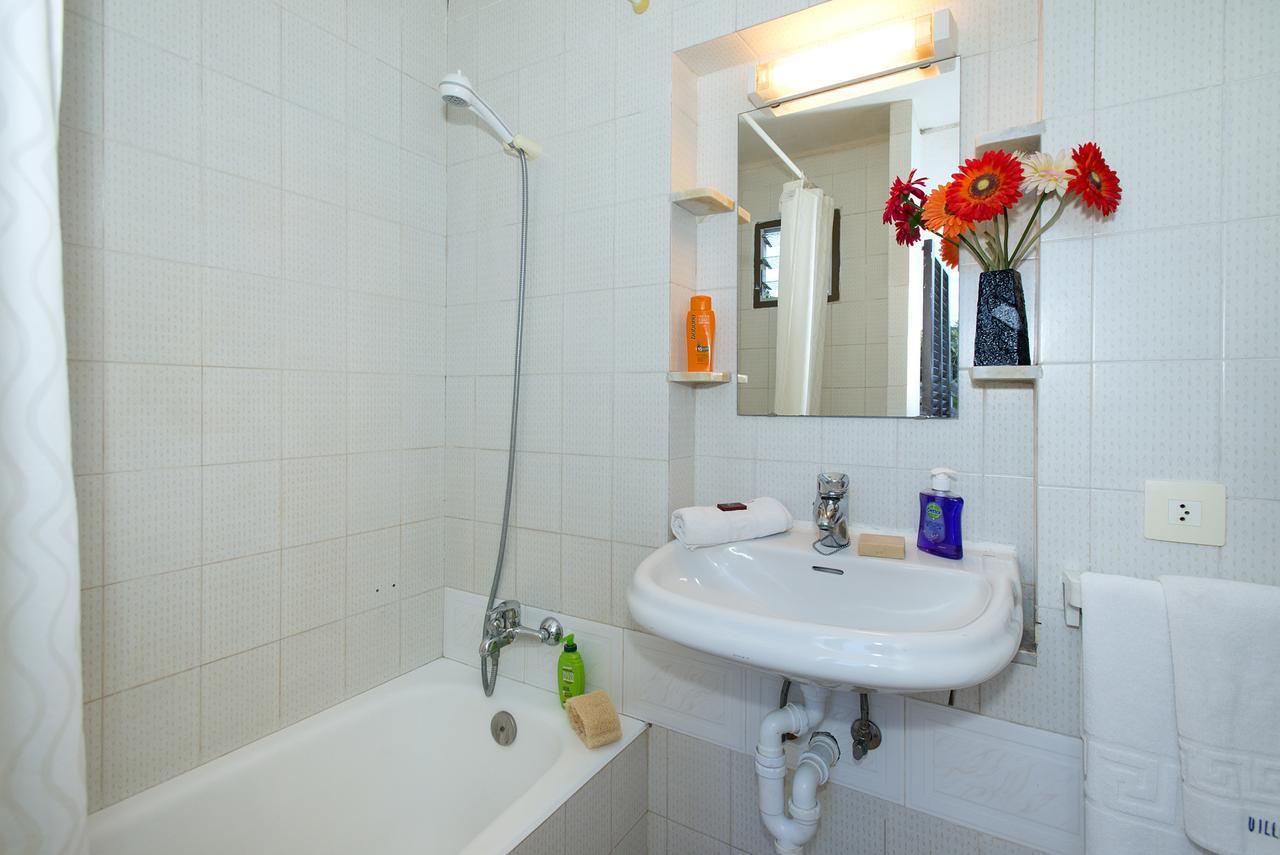 Owl Booking Villa March - 10 Min Walk To The Old Town بويينسا المظهر الخارجي الصورة