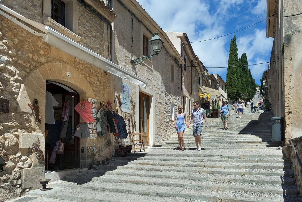 Owl Booking Villa March - 10 Min Walk To The Old Town بويينسا المظهر الخارجي الصورة